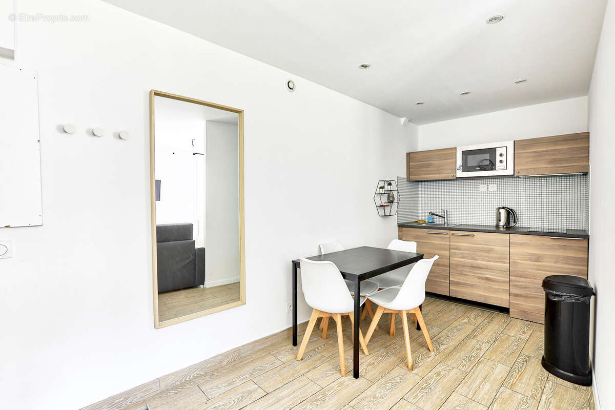 Appartement à PARIS-19E