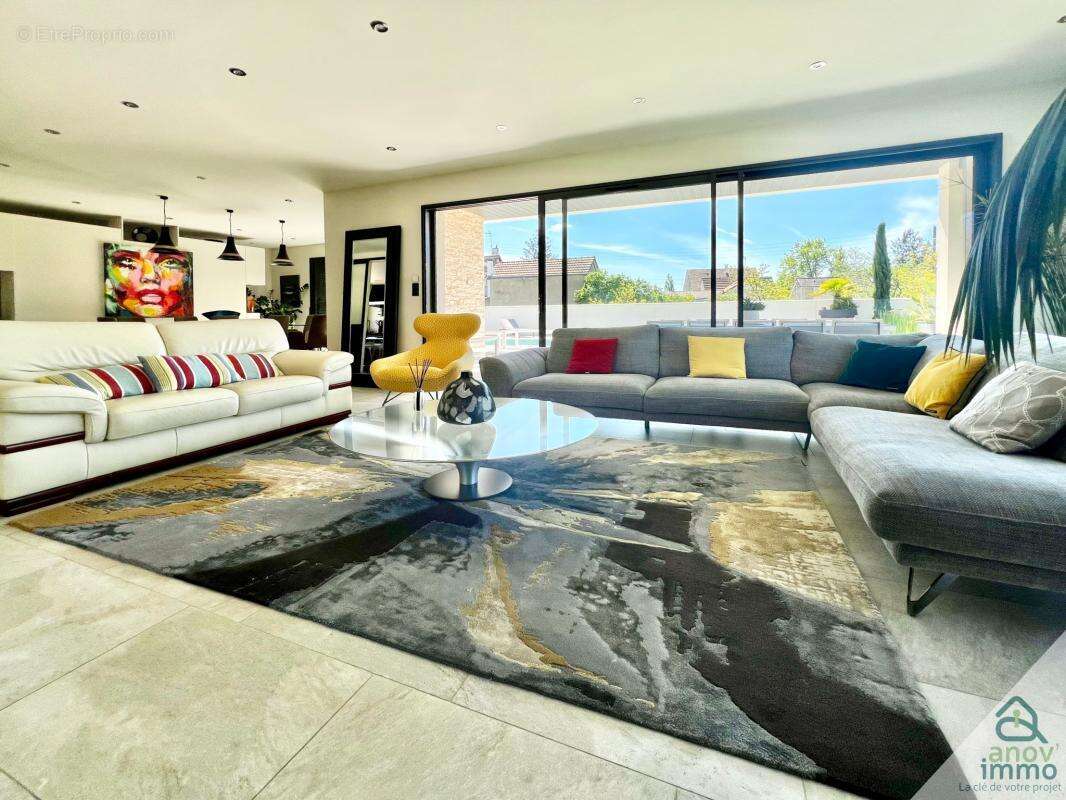 Maison à CHATELLERAULT