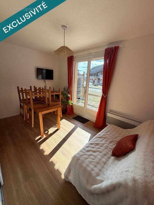 Photo 1 - Appartement à BESSE-ET-SAINT-ANASTAISE
