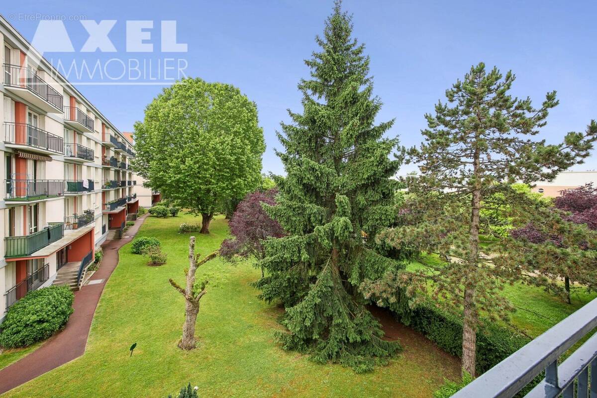 Appartement à BOIS-D'ARCY