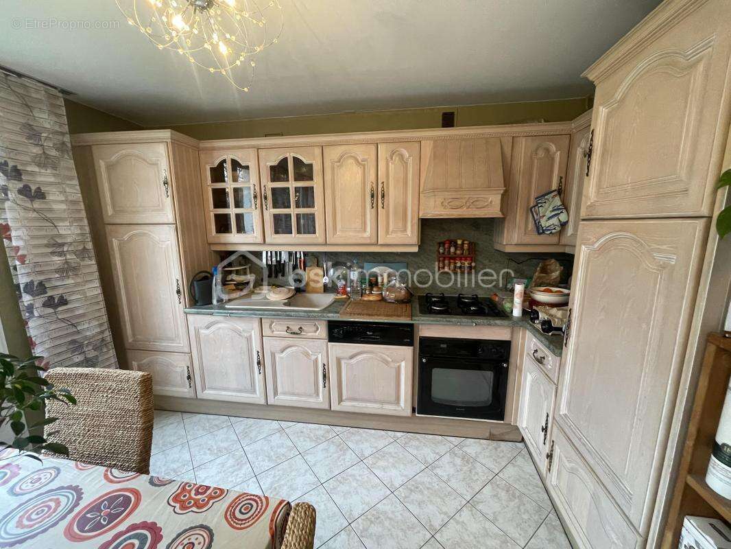 Appartement à SAINT-GERMAIN-LES-ARPAJON