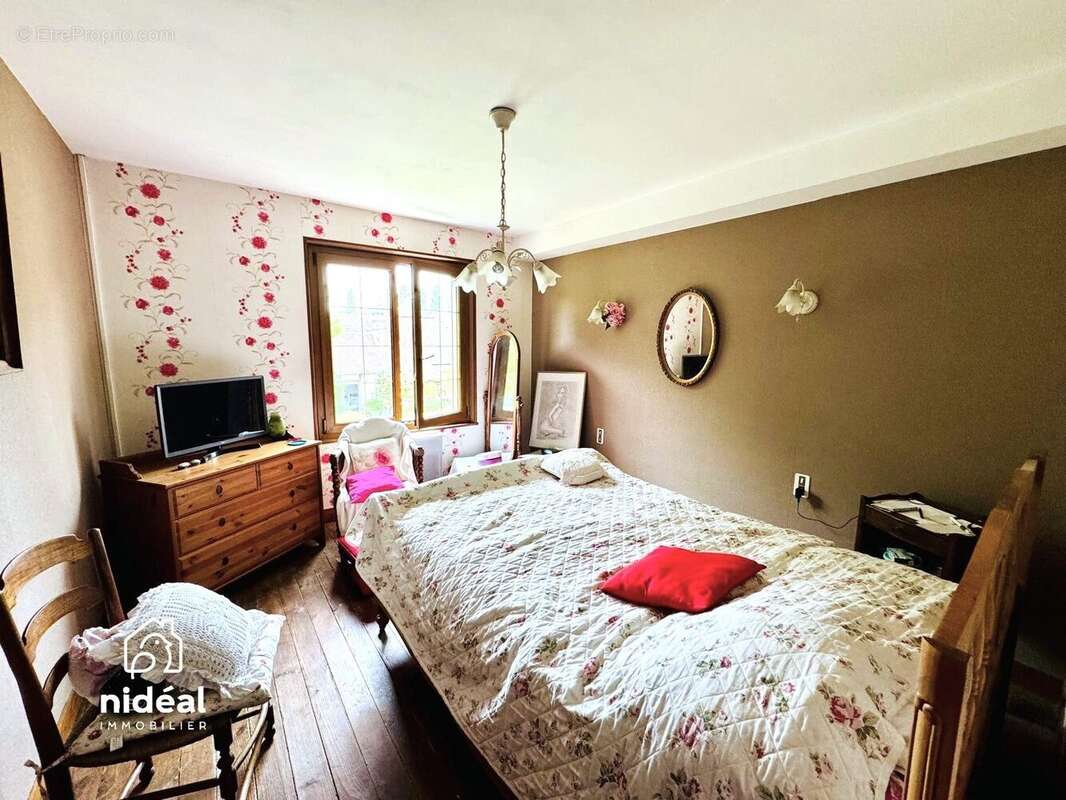 Maison à HEUDREVILLE-SUR-EURE