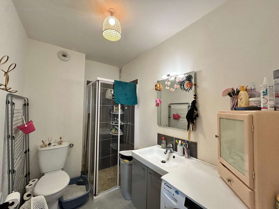 Appartement à SAINT-JEAN-DE-BRAYE