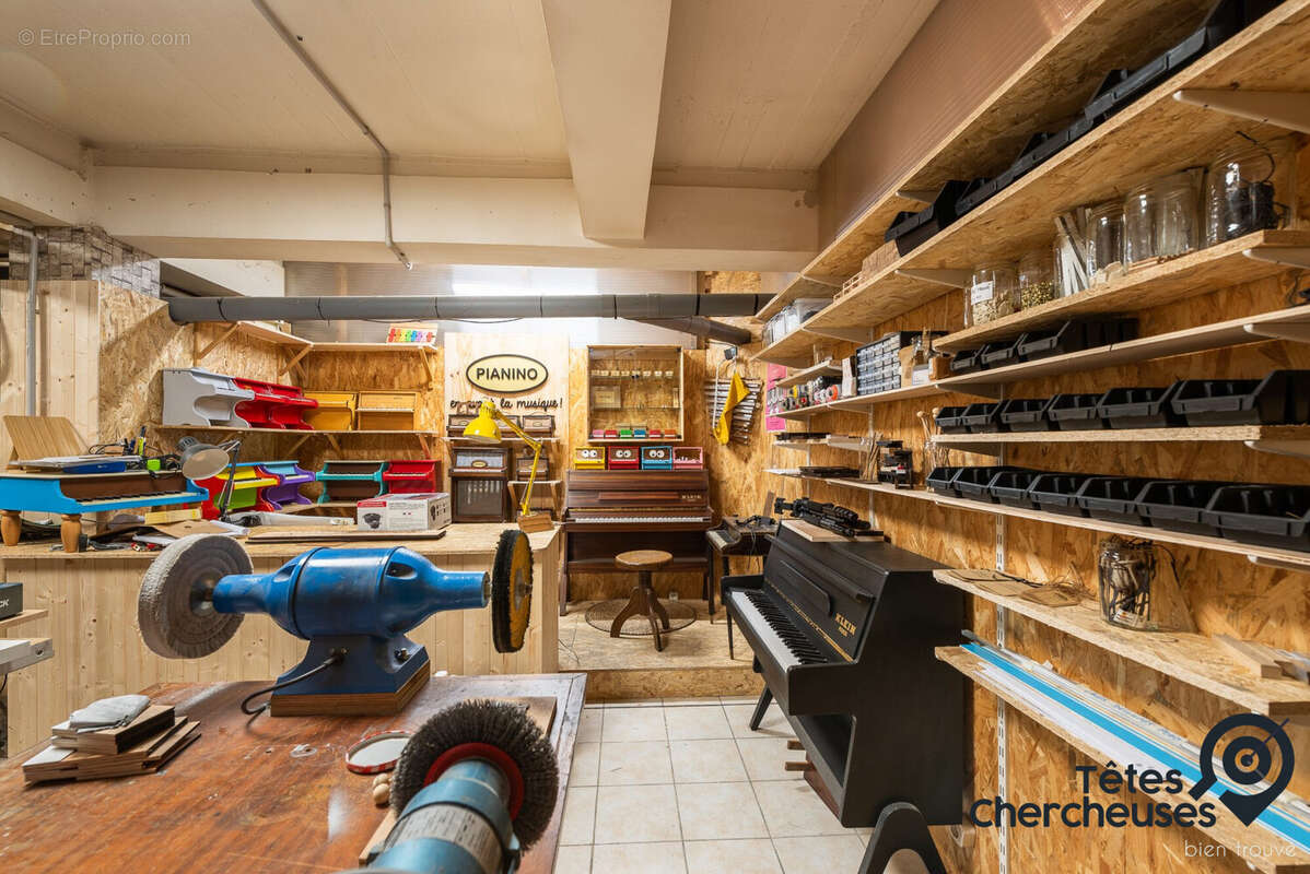 Commerce à VILLEURBANNE