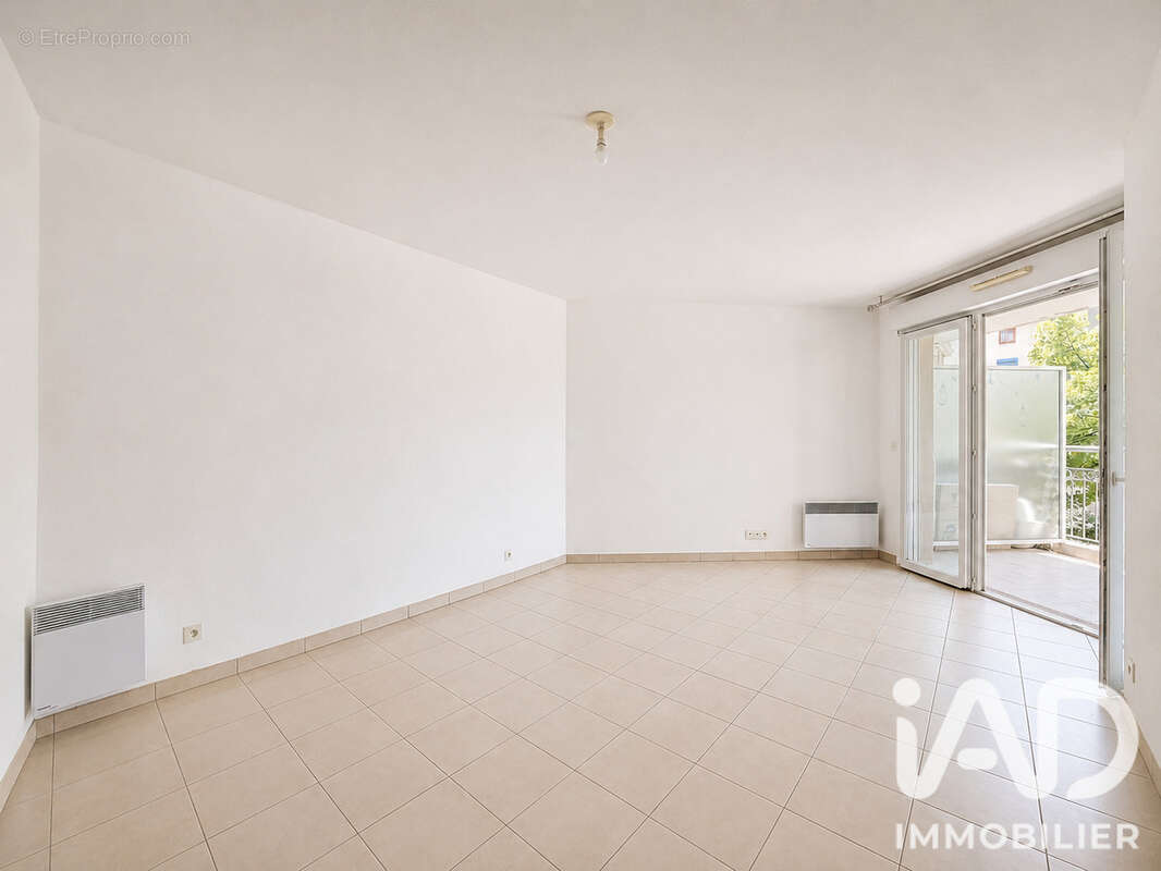 Photo 3 - Appartement à LE ROURET