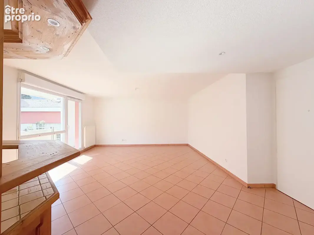 Appartement Cluses 4 pièce(s) 77 m2 - photo 6