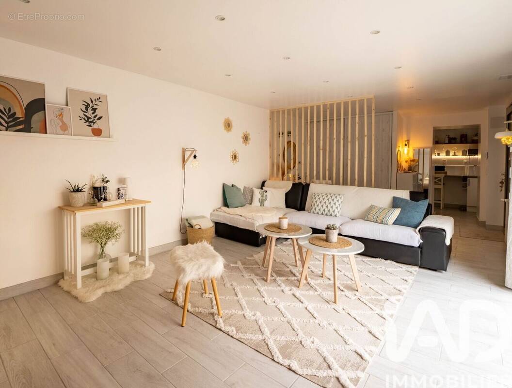 Photo 1 - Maison à VARREDDES