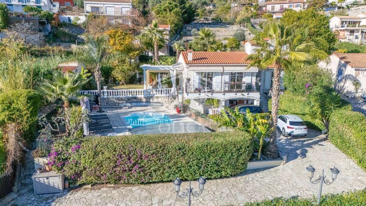 Maison à BEAUSOLEIL