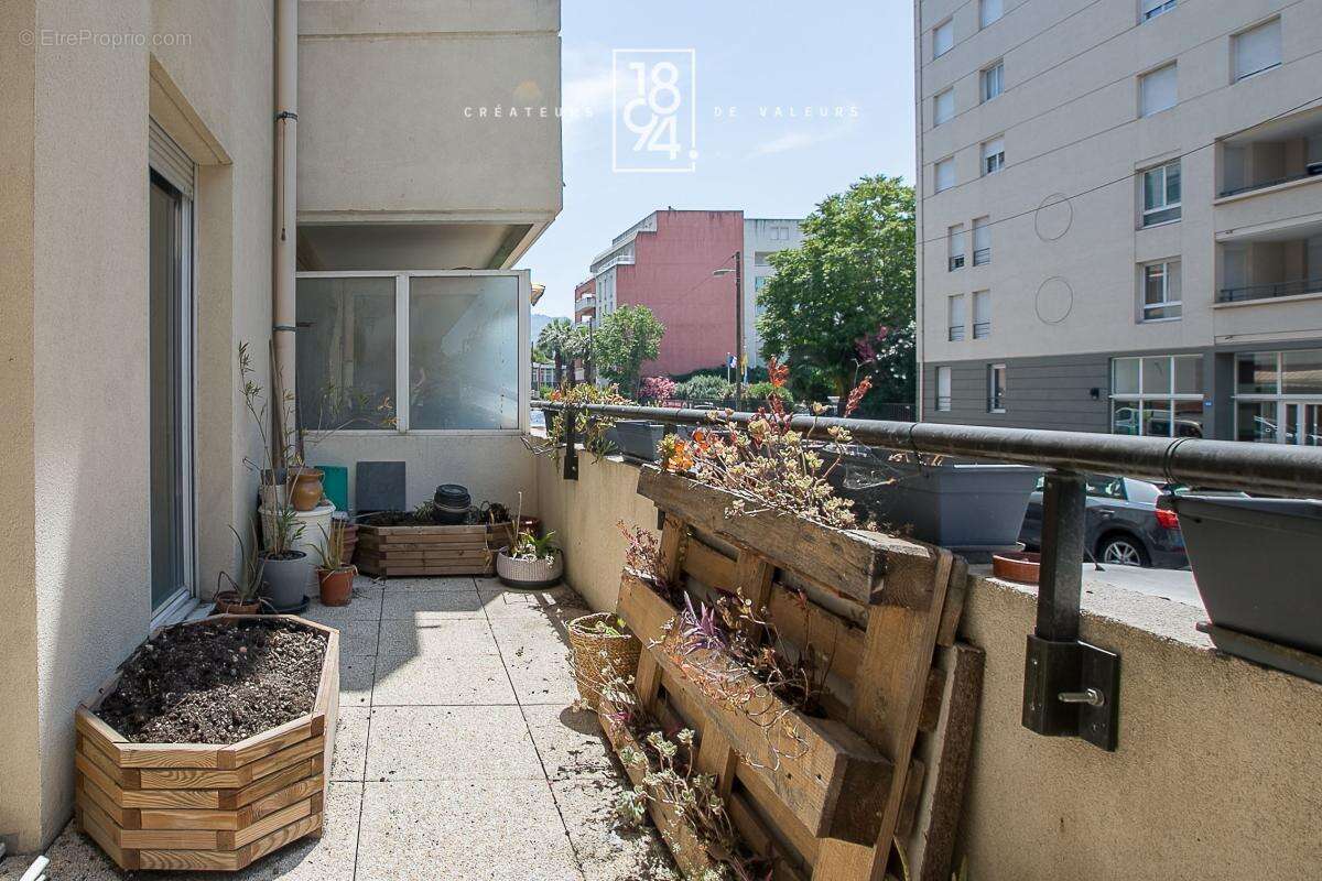 Appartement à MARSEILLE-10E