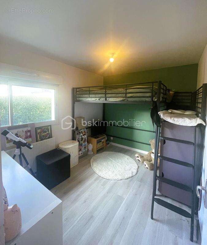 Appartement à PACE