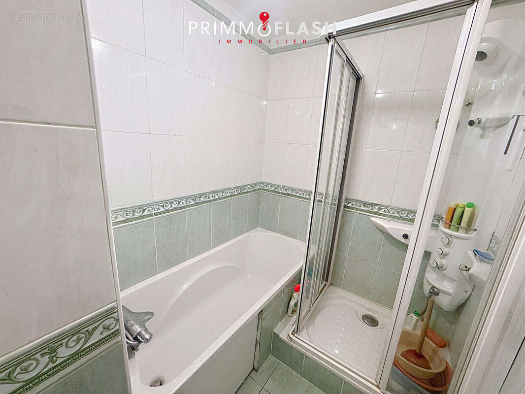 Appartement à LA COURNEUVE