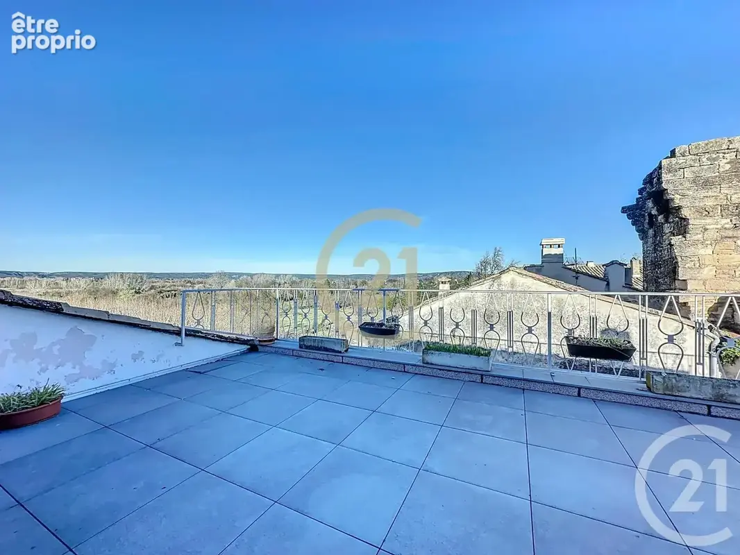 Maison 9 pièces 281 m² à vendre à Uzes (30700) - photo 3