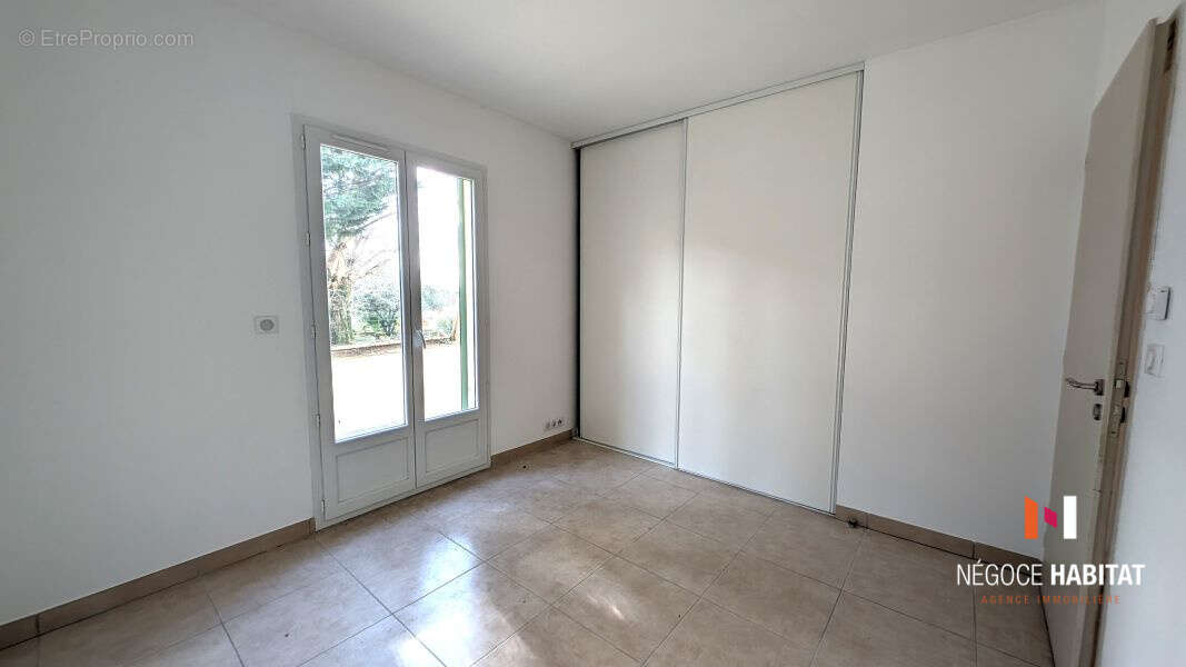 Maison à CRESPIAN