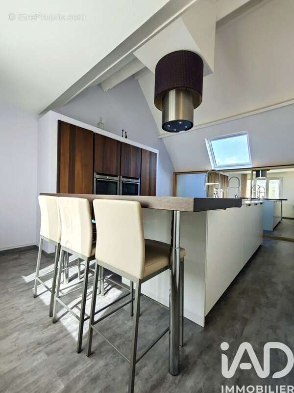 Maison 225 m² à Crochte  - photo 3