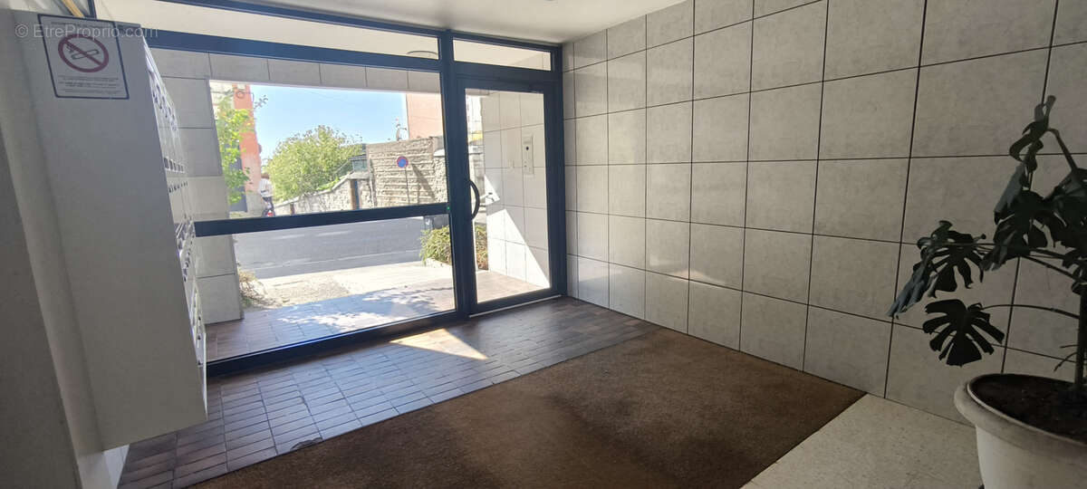 Appartement à SAINT-ETIENNE