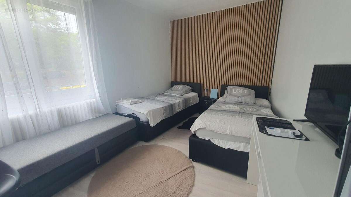 Appartement à CHENOVE