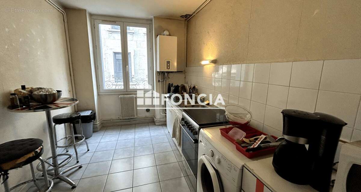 Appartement à SAINT-ETIENNE