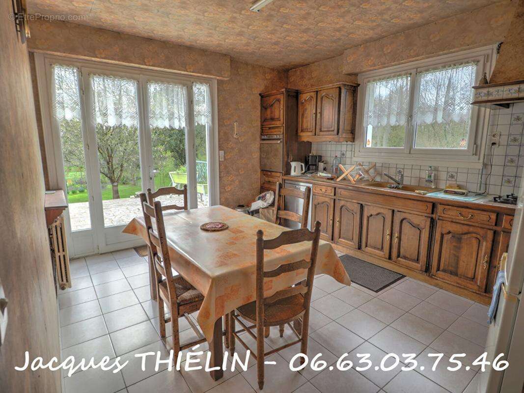 Maison à LONGUE-JUMELLES