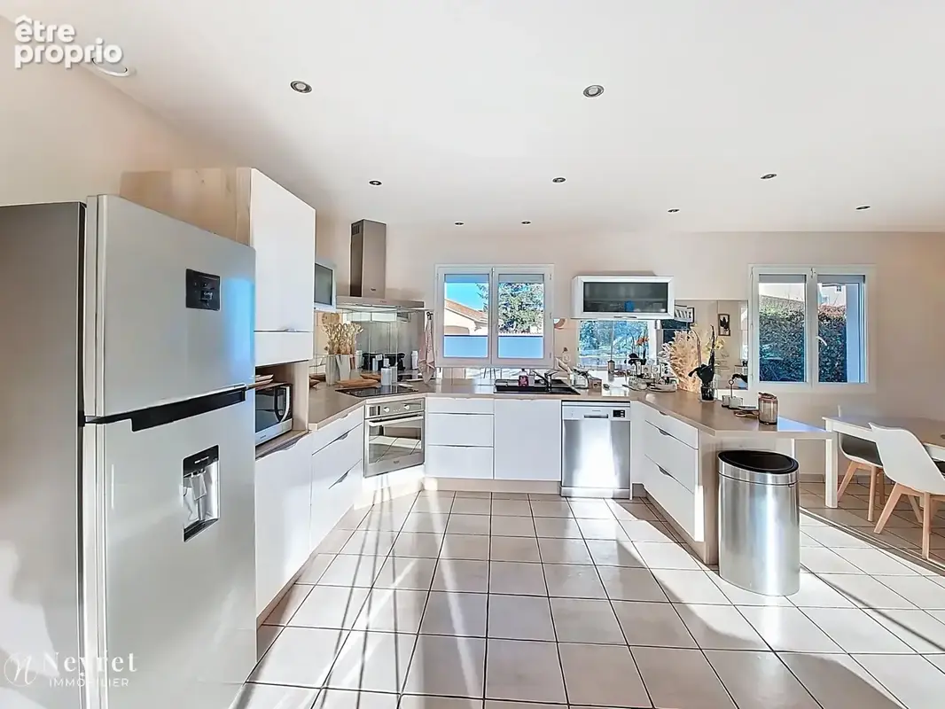 Rare !!! Maison de plain pied de 130 m2 sur 1500 m2 de terrain,  5 chambres - photo 7