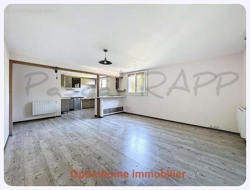 Appartement à SAUVIAN