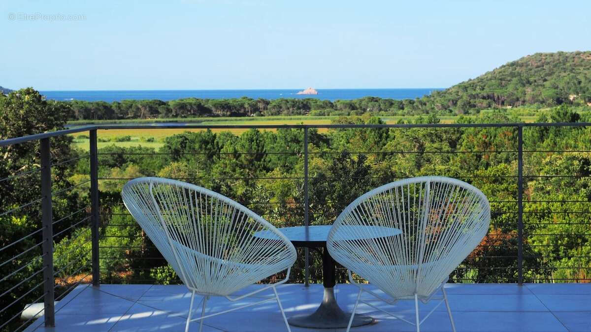 Maison à PORTO-VECCHIO