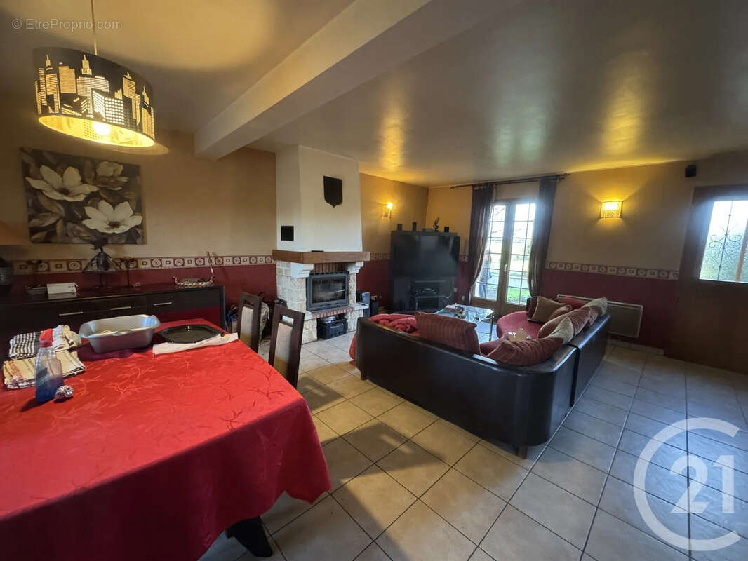 Maison à TEIGNY