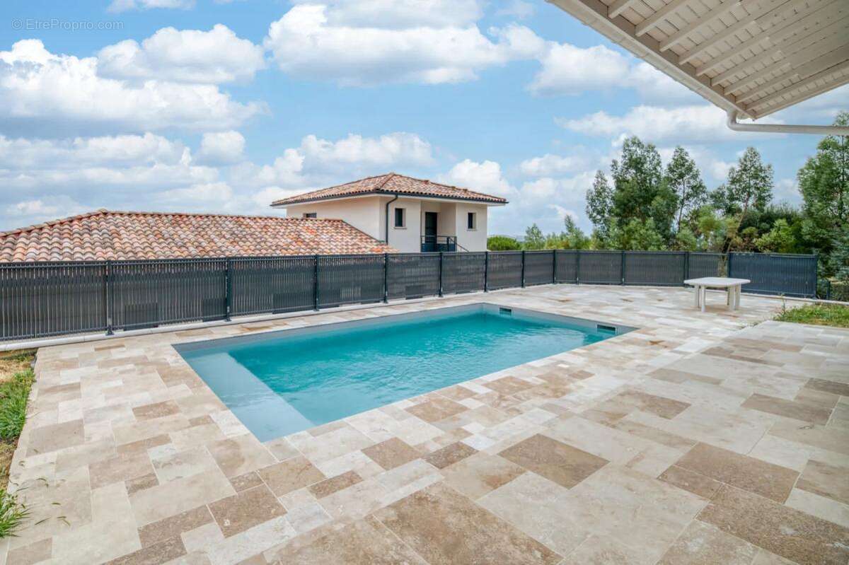 Maison de 7 pièces de 300 m² à Belberaud - photo 15