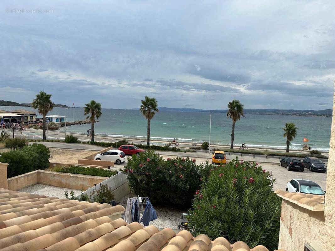 Appartement à SIX-FOURS-LES-PLAGES