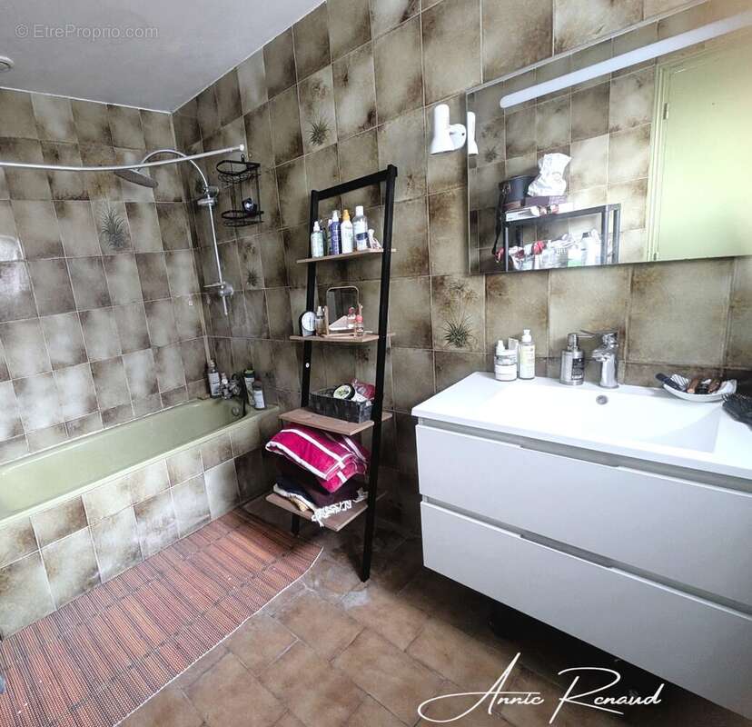 Maison à SAINT-VITE