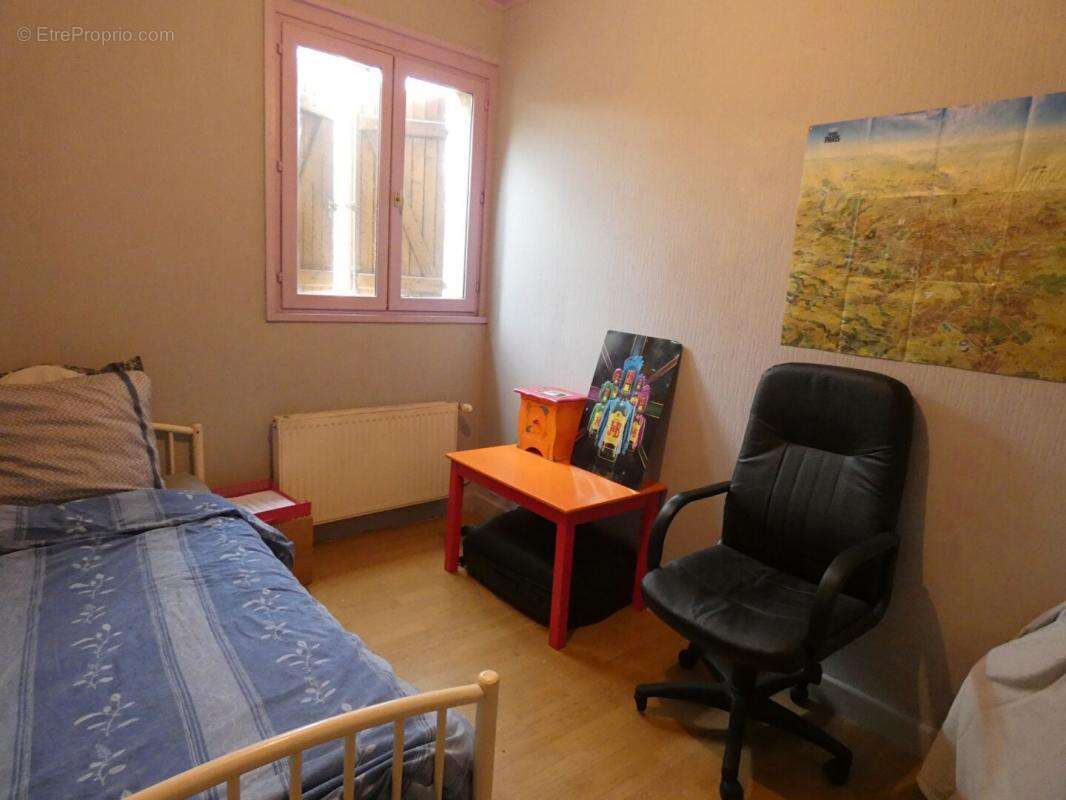 Maison à IVRY-LA-BATAILLE