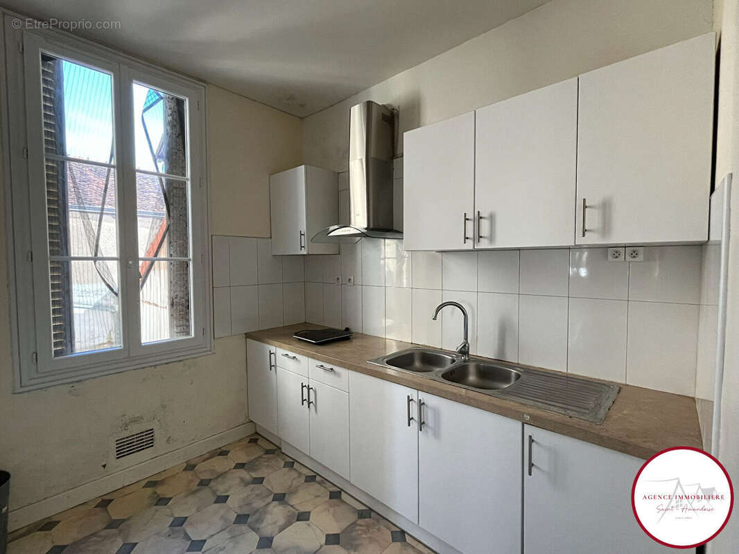 Appartement à SAINT-AMAND-MONTROND