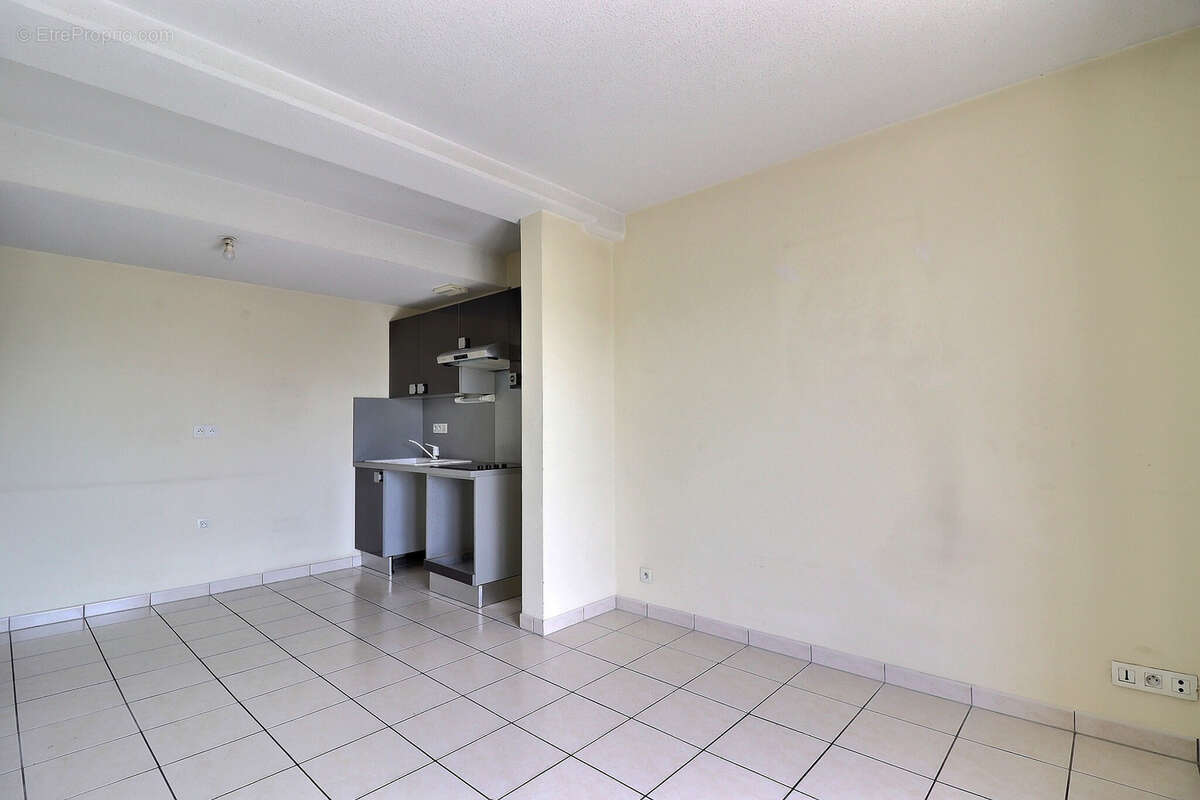 Appartement à LE HAILLAN