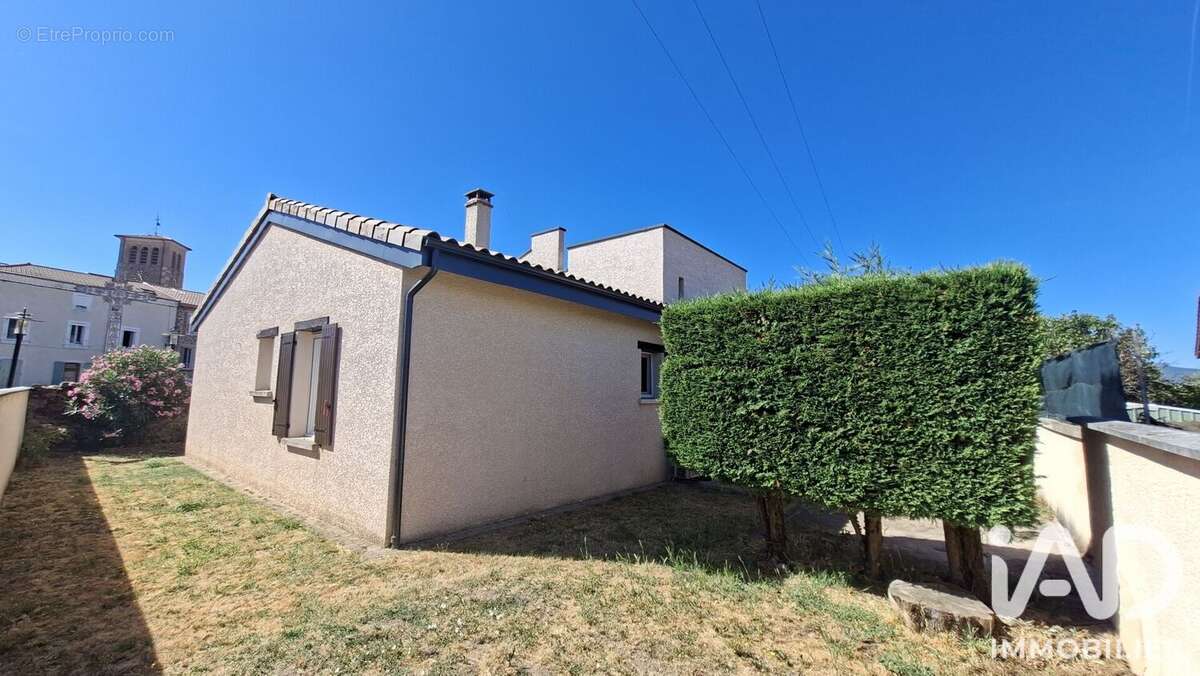 Maison 70 m² à Ardoix  - photo 3