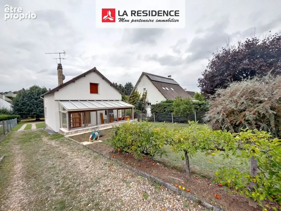 Maison 4 pièces 71 m² à vendre à Maule (78580) - photo 2