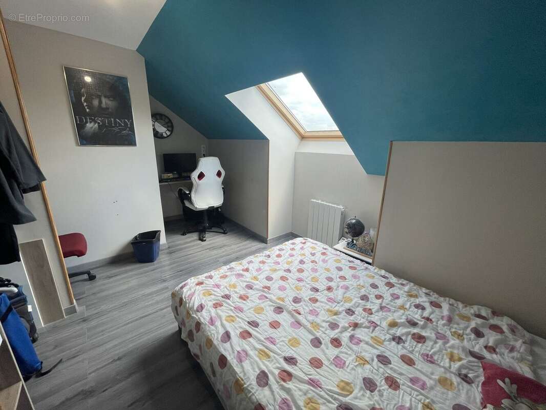 Maison à SAINT-DOULCHARD