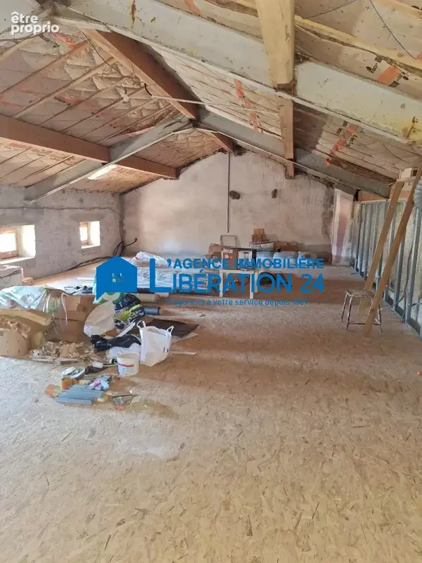 Maison 6 pièces 160 m² à vendre à Thelis-La-Combe (42220) - photo 8