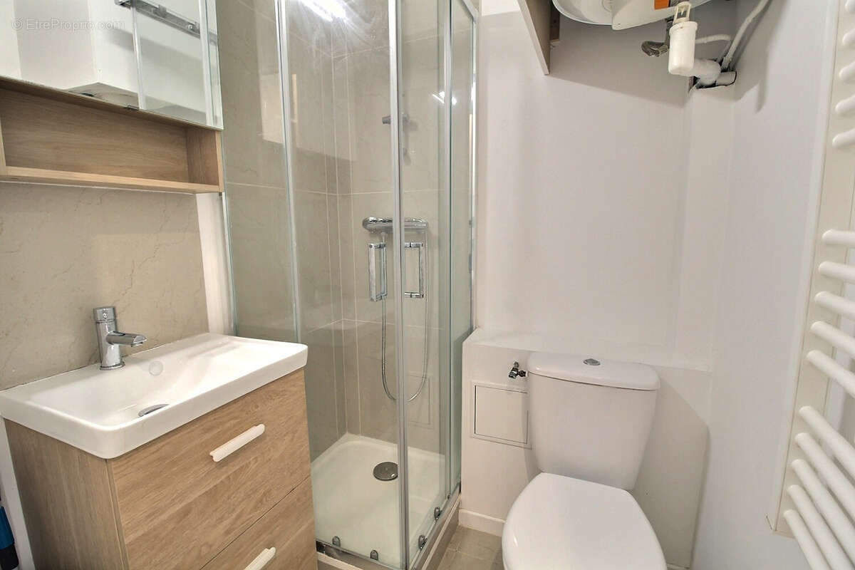 Appartement à LA GARENNE-COLOMBES