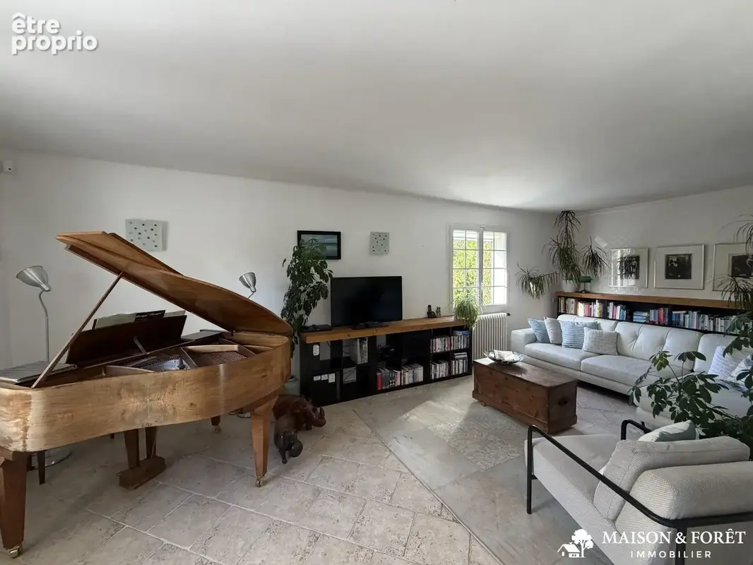Maison 6 pièces 166 m² à vendre à Poilly-Lez-Gien (45500) - photo 4