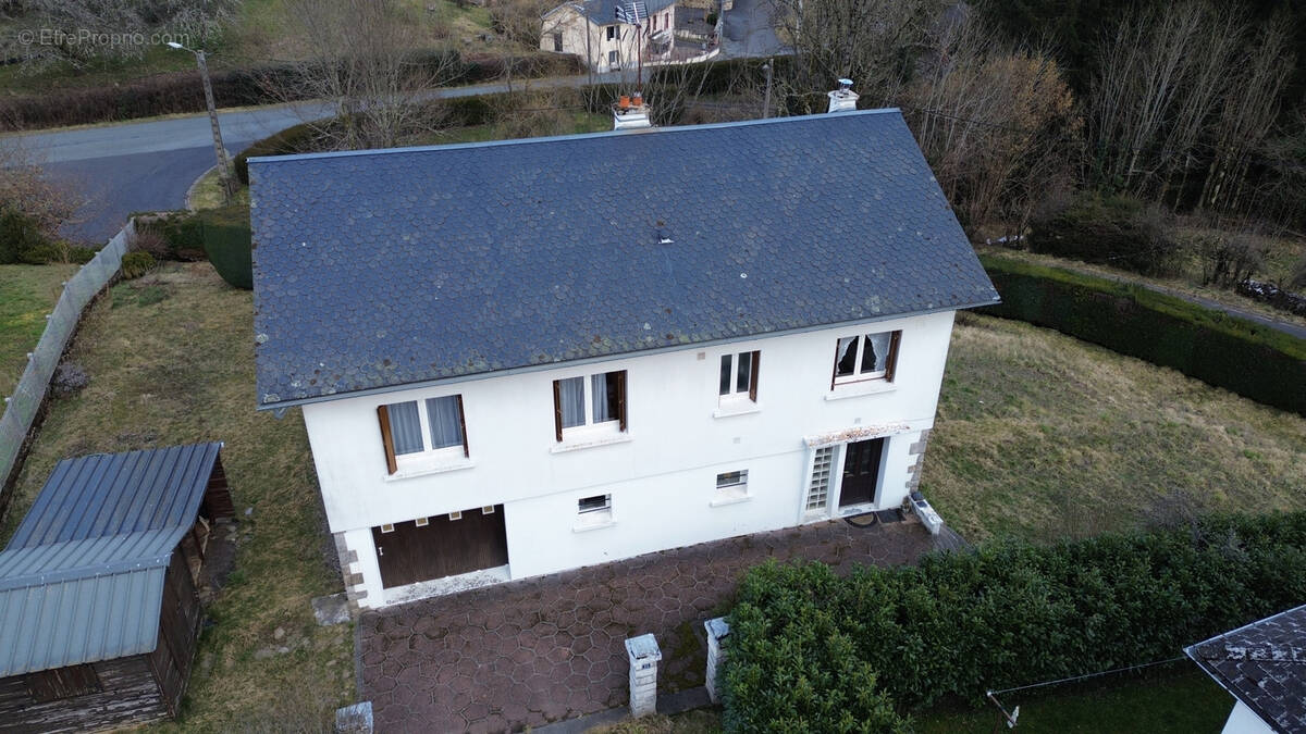 Maison à BOURG-LASTIC