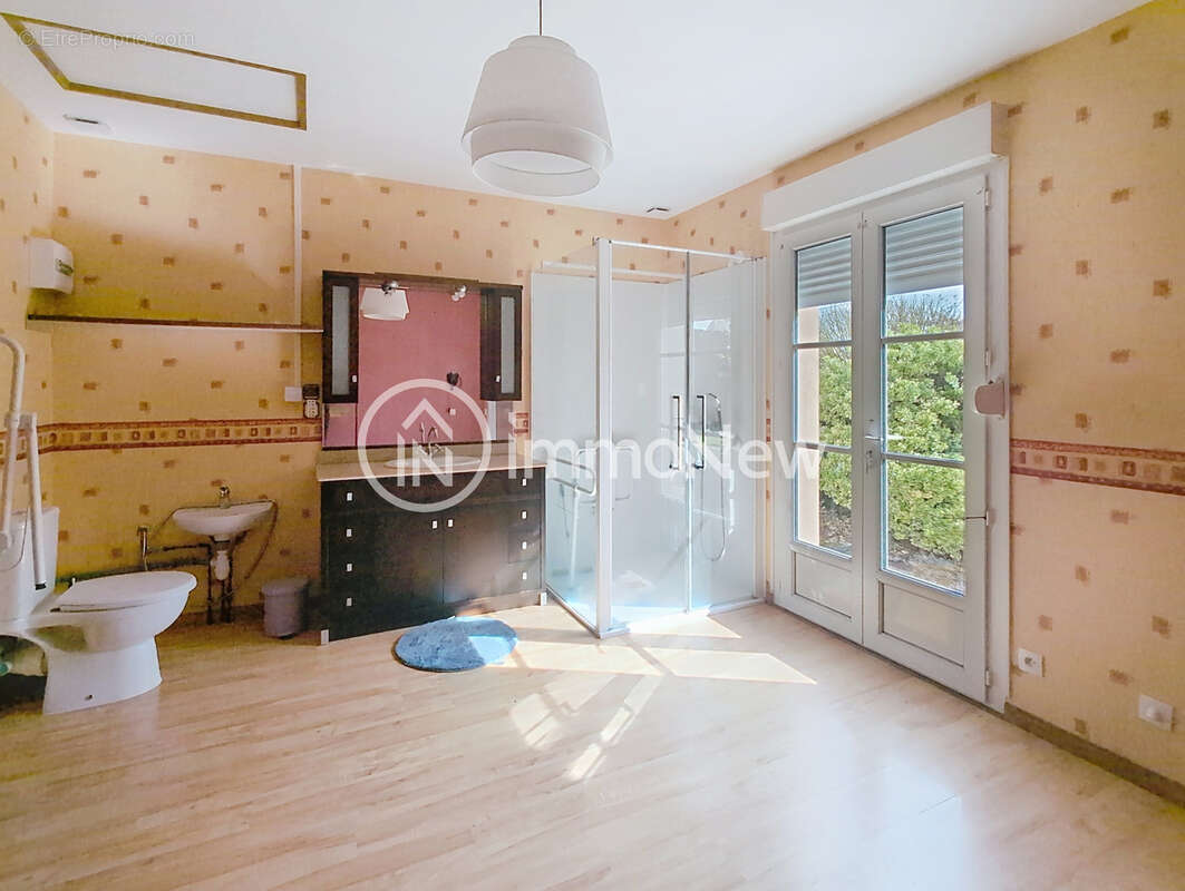 Maison à SAINT-AUBIN-DES-PREAUX