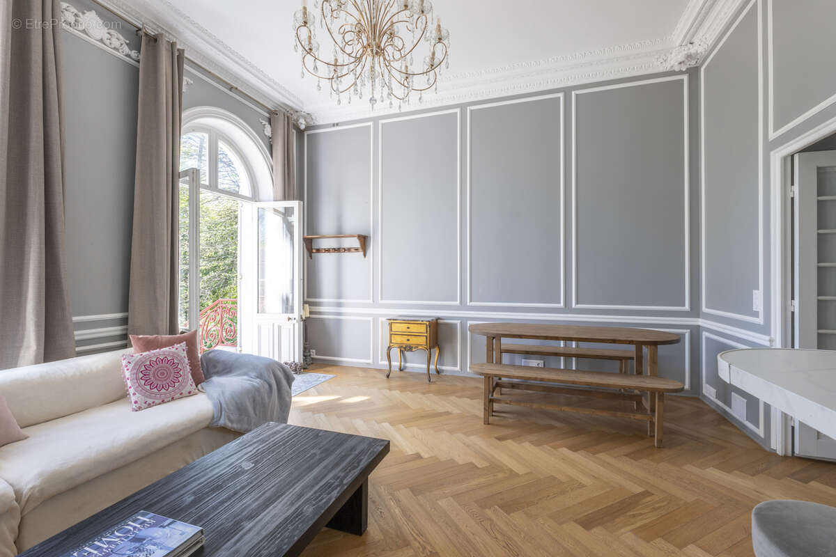 Appartement à MAISONS-LAFFITTE