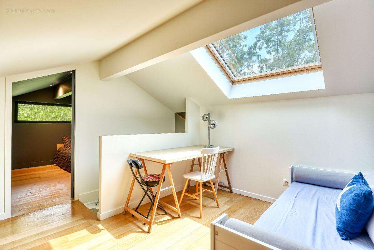 Maison à VILLETTE-DE-VIENNE