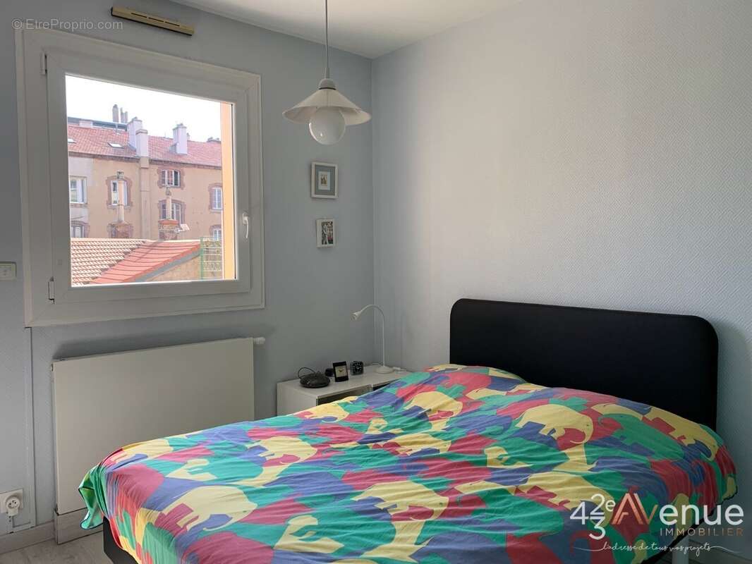 Appartement à SAINT-ETIENNE