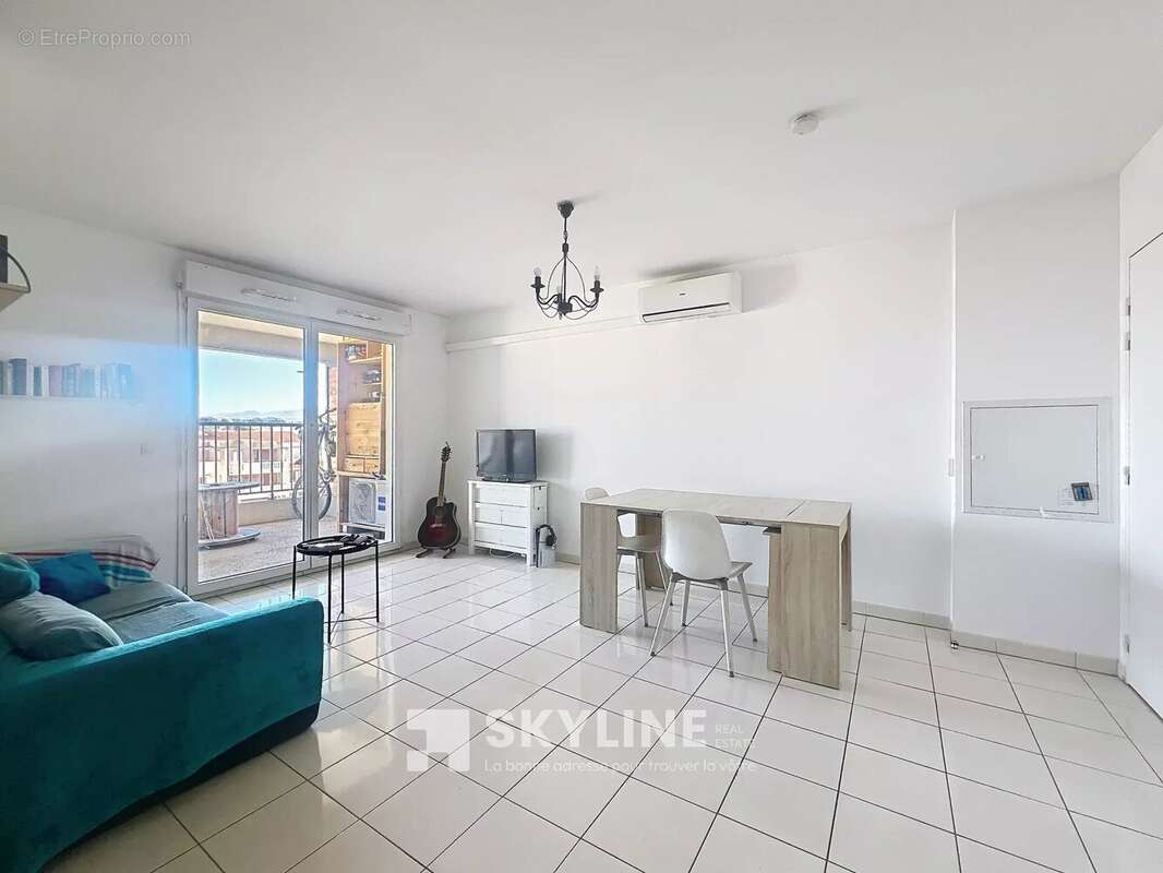 Appartement à MARSEILLE-10E
