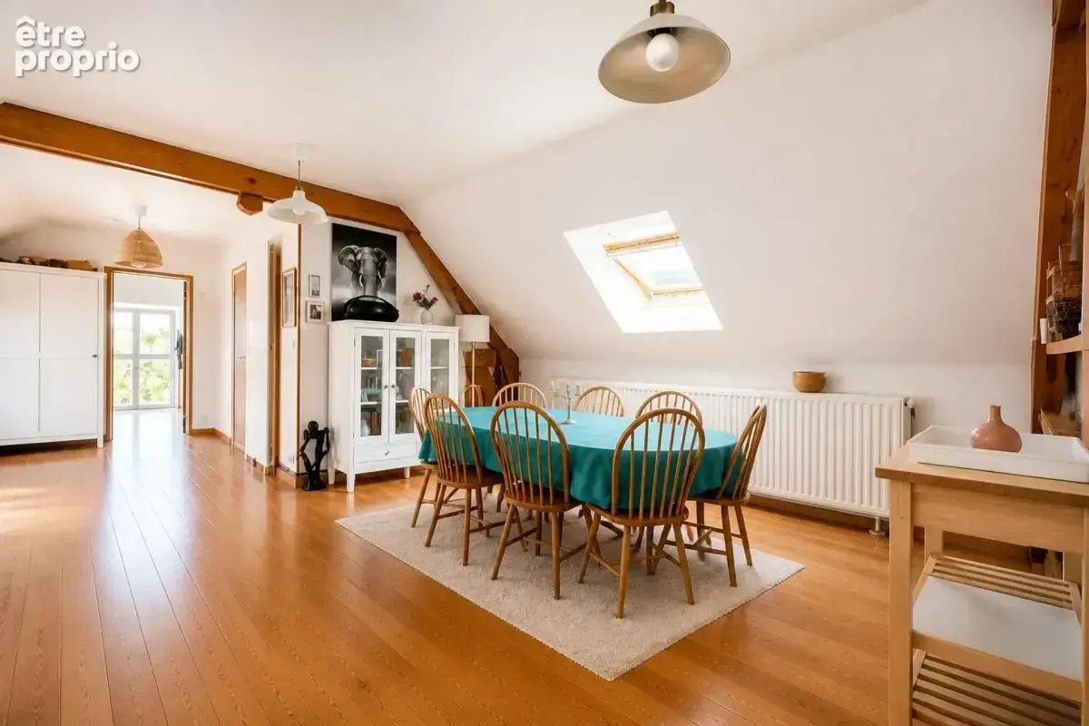 Maison de 8 pièces de 240 m² à Sainte-Maure-de-Touraine - photo 6