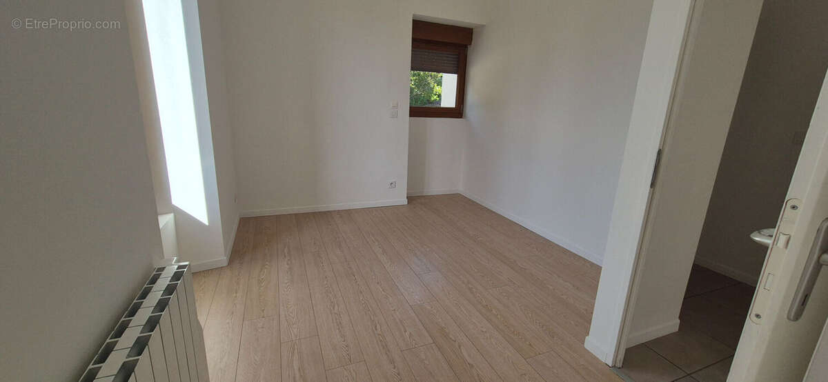 Appartement à SAINTE-COLOMBE