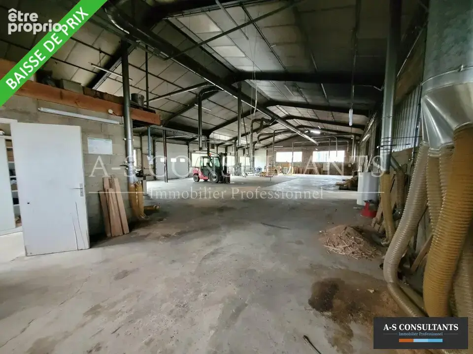 Commerce à MORAS-EN-VALLOIRE