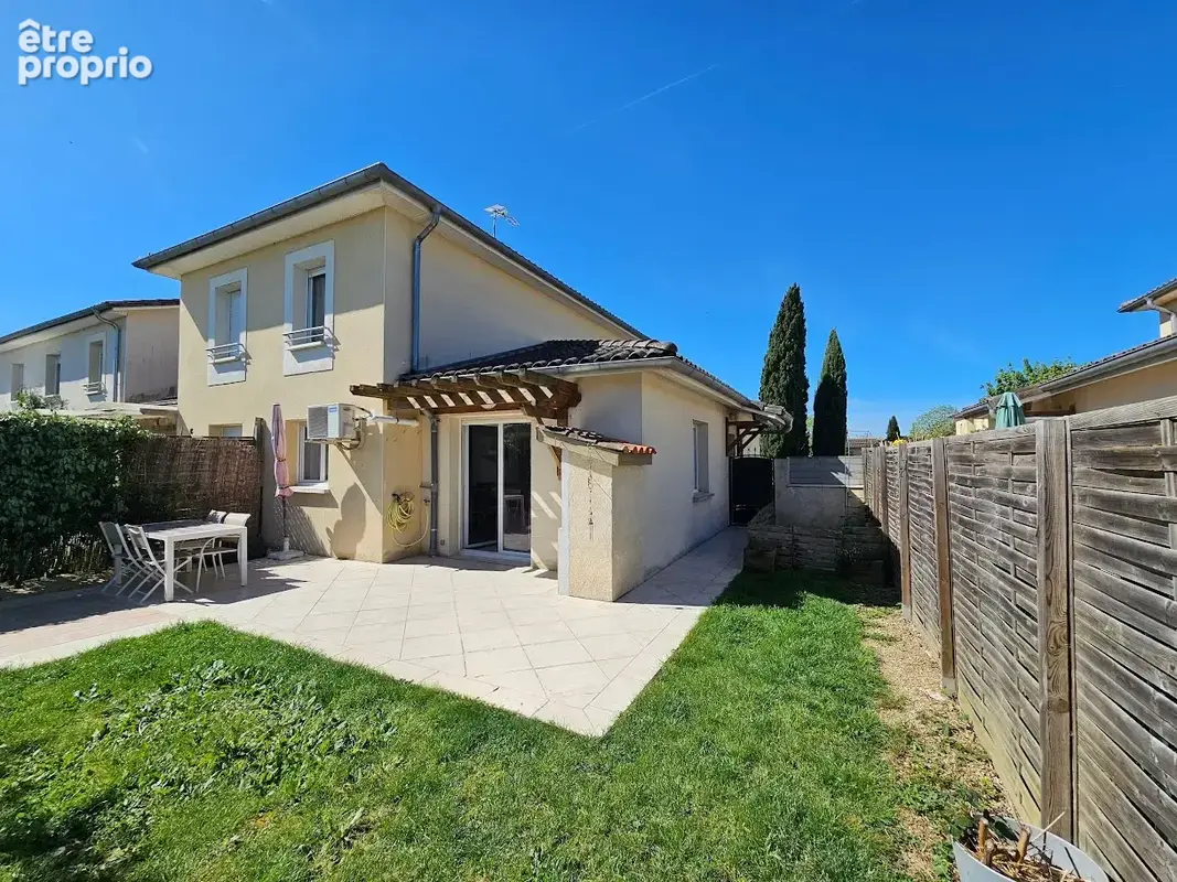Maison à MONDONVILLE