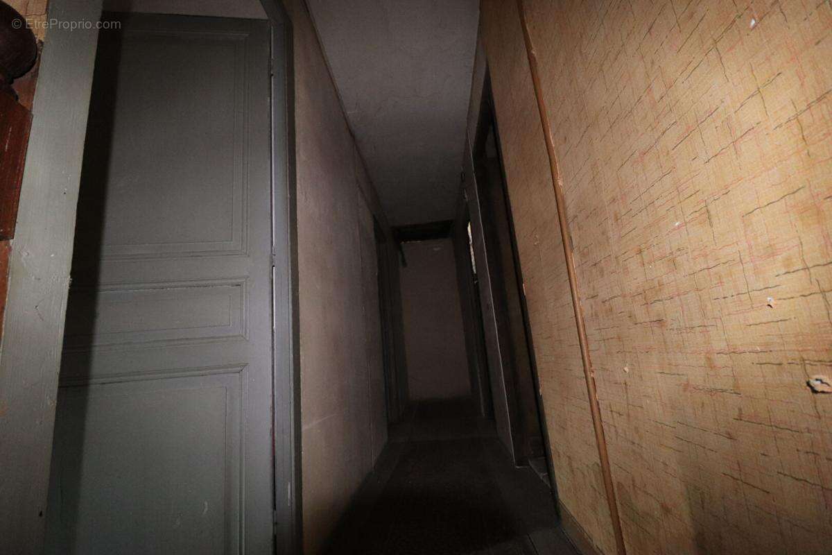 Maison Neris Les Bains 8 pièce(s) 108 m2 - photo 18