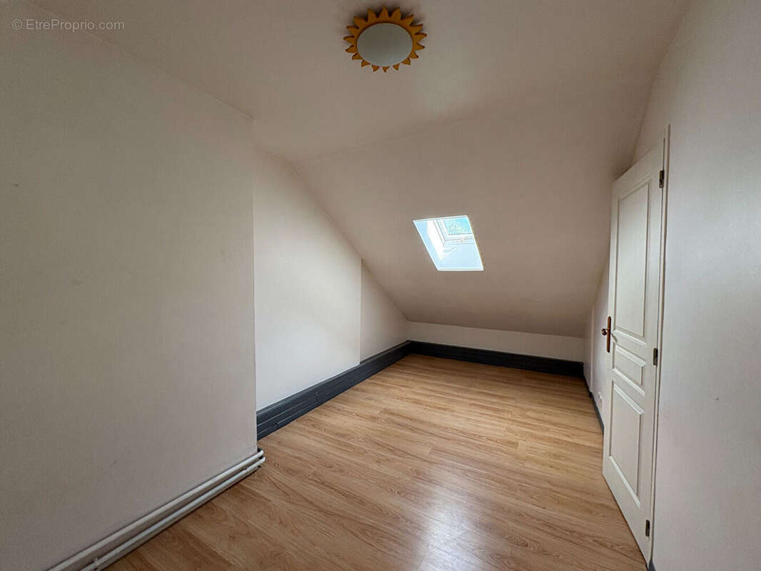 Maison à vendre - Yvetot - 149 m² - 4 chambres - Terrain 550 m² - photo 8